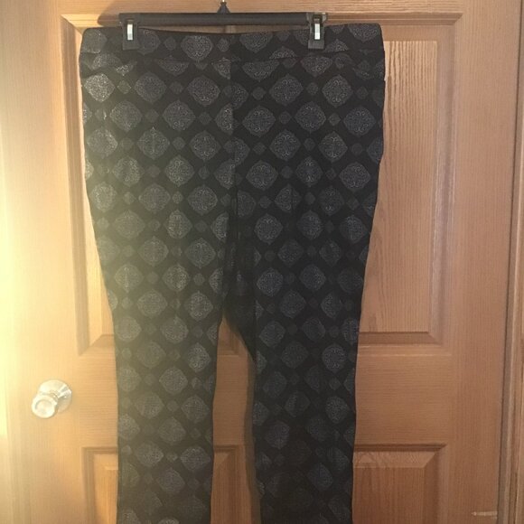Liz Claiborne Black Pants - Picture 1 of 2